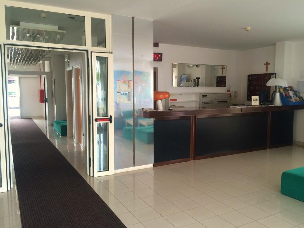 Hotel Nettuno Pesaro Eksteriør bilde