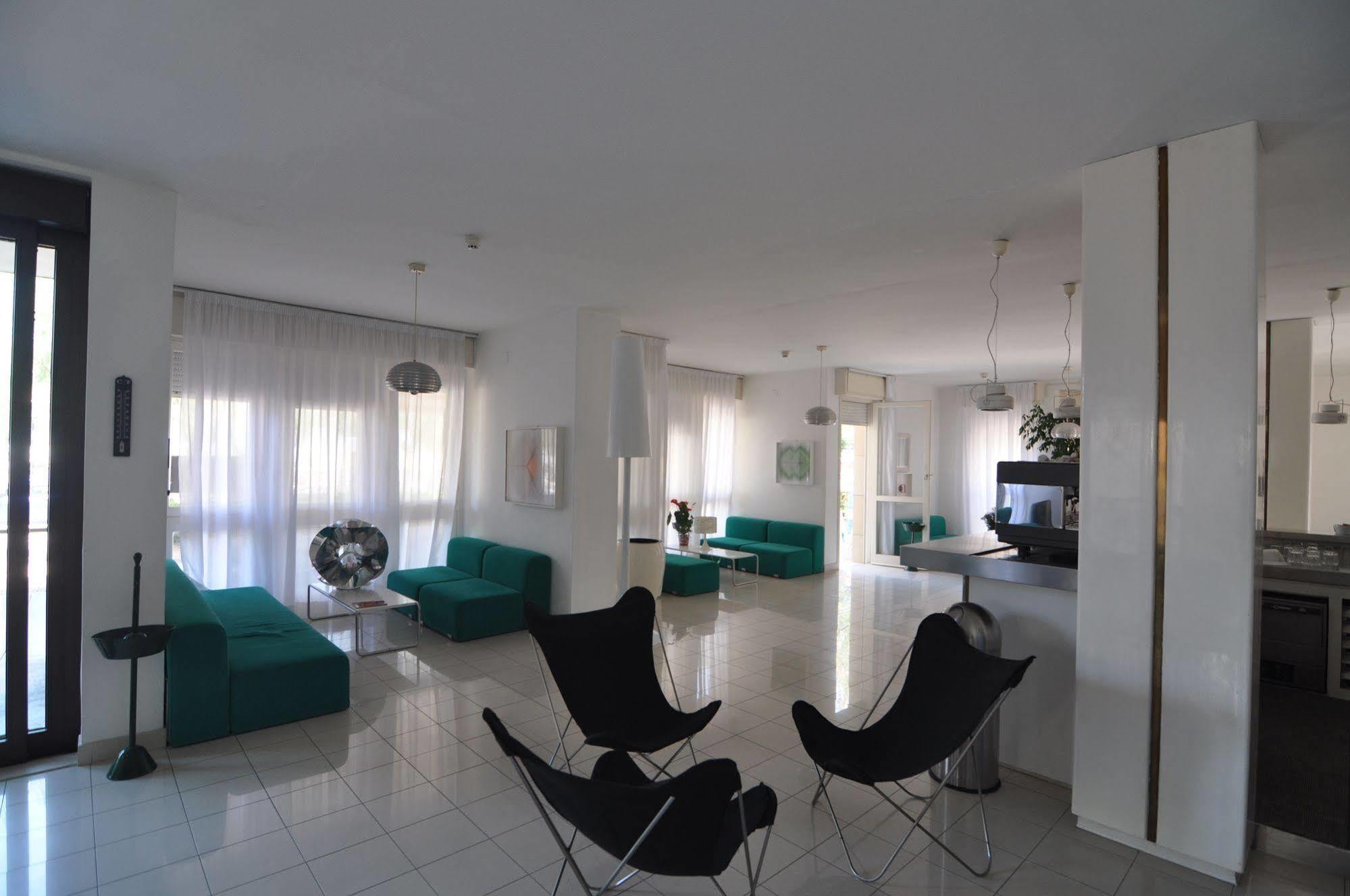 Hotel Nettuno Pesaro Eksteriør bilde