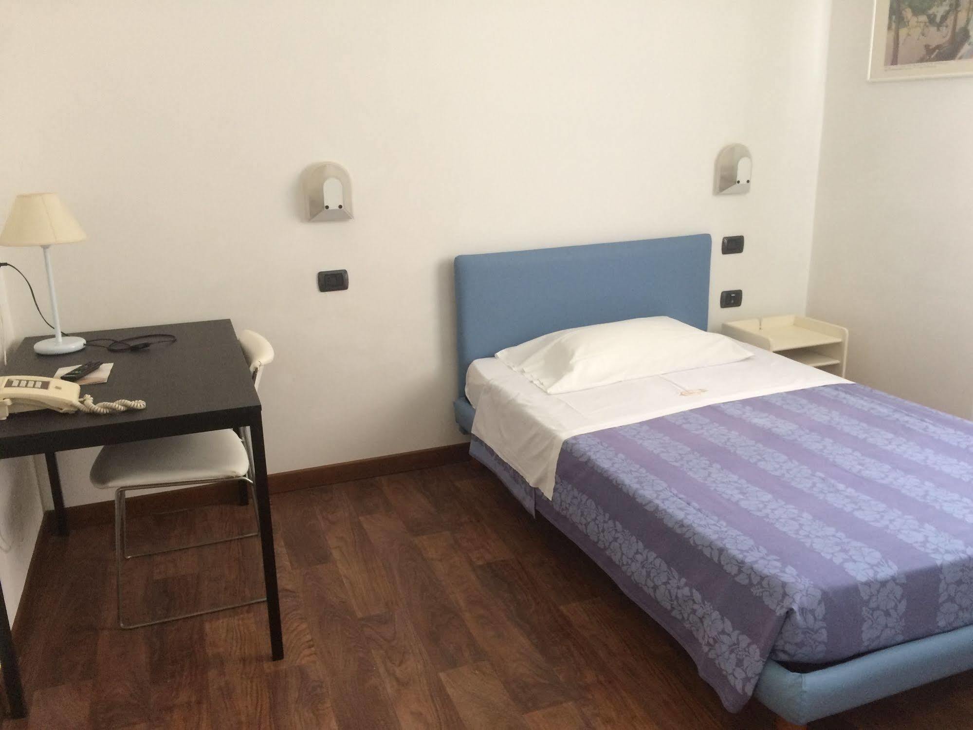 Hotel Nettuno Pesaro Eksteriør bilde