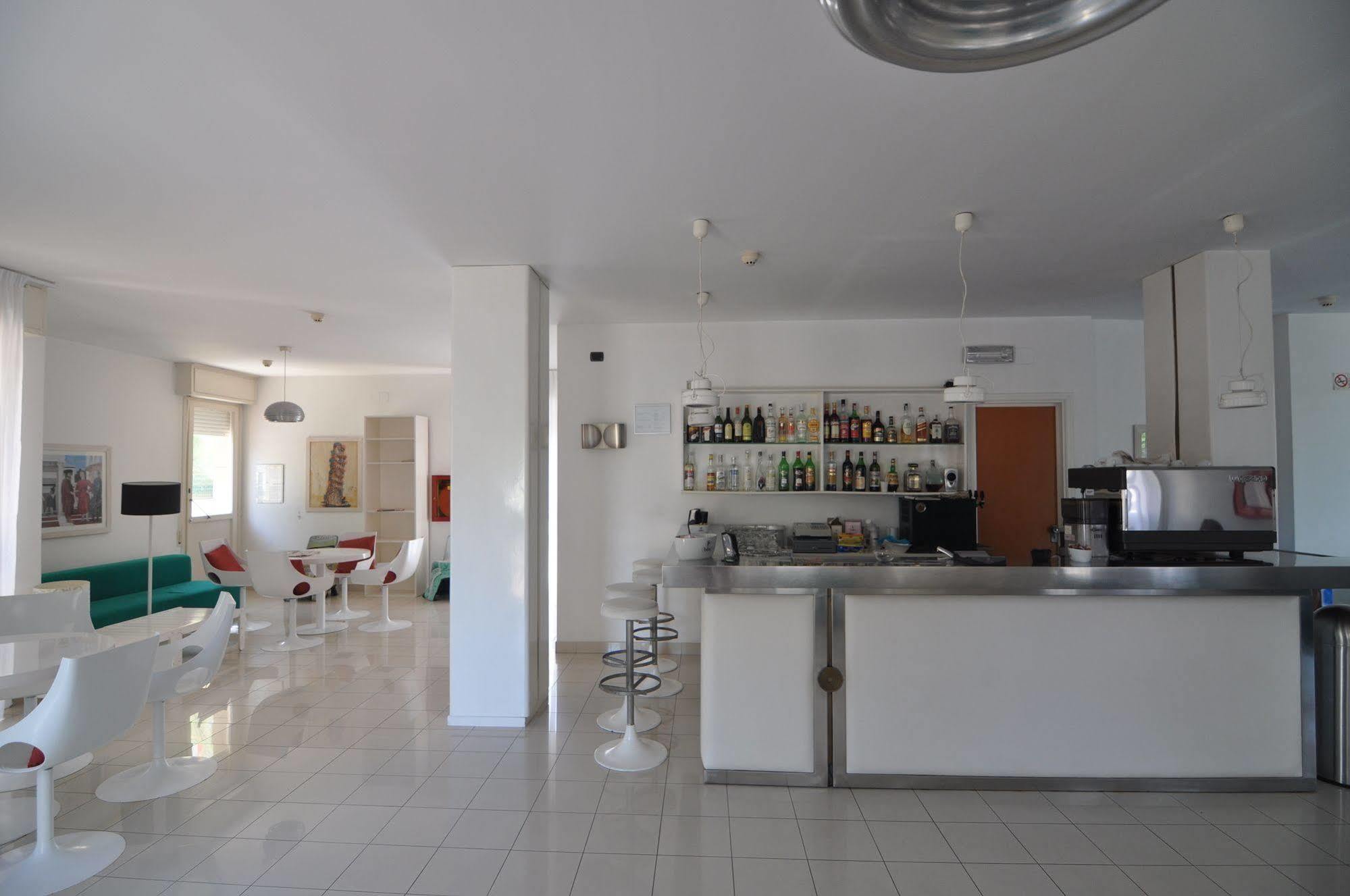 Hotel Nettuno Pesaro Eksteriør bilde